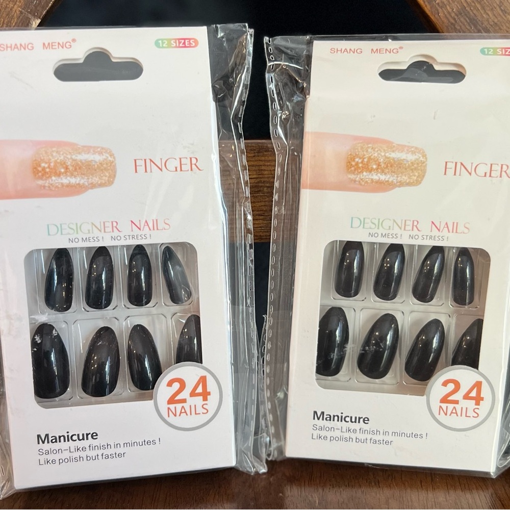Black Stiletto Press On Nails